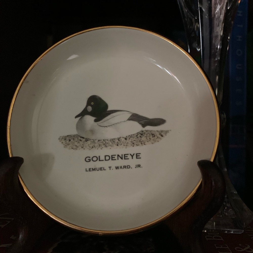 Vintage small decorative plates